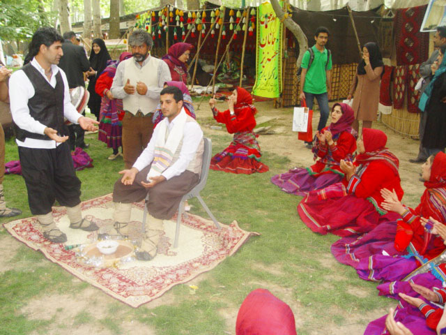 26 اردیبهشت ماه در مجموعه سعدآباد  :<br>برگزاری شب فرهنگي استان گلستان با اجرای مراسم آیینی و محلی 