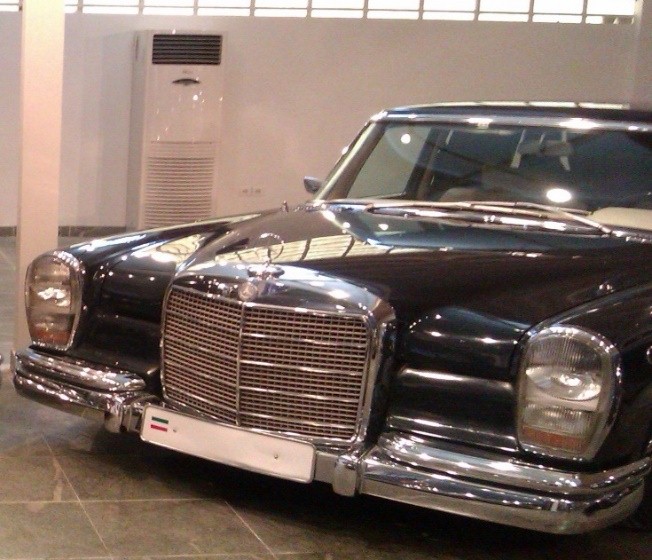  معرفی مرسدس بنز 600 در موزه اتومبیل های سلطنتی