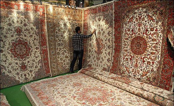 نمایشگاه «فرش،تابلو فرش و صنایع چوبی منزل » در کاخ سعدآباد 