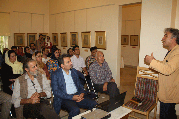 ششمین نشست تخصصی خوشنویسی با حضور استاد مرادی در موزه میرعماد