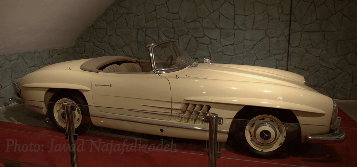 مرسدس بنز  SL300 در موزه اتوموبیل های سلطنتی