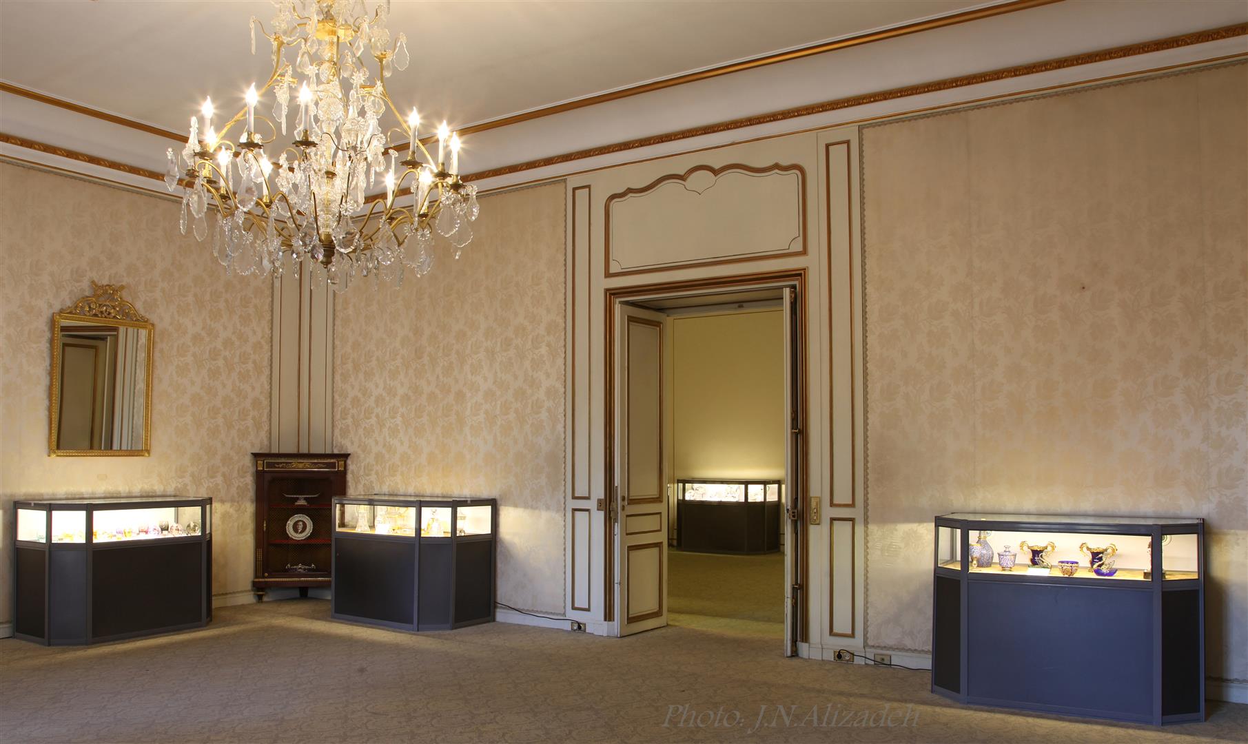 دیوارکوب های فرانسوی موزه ظروف سلطنتی