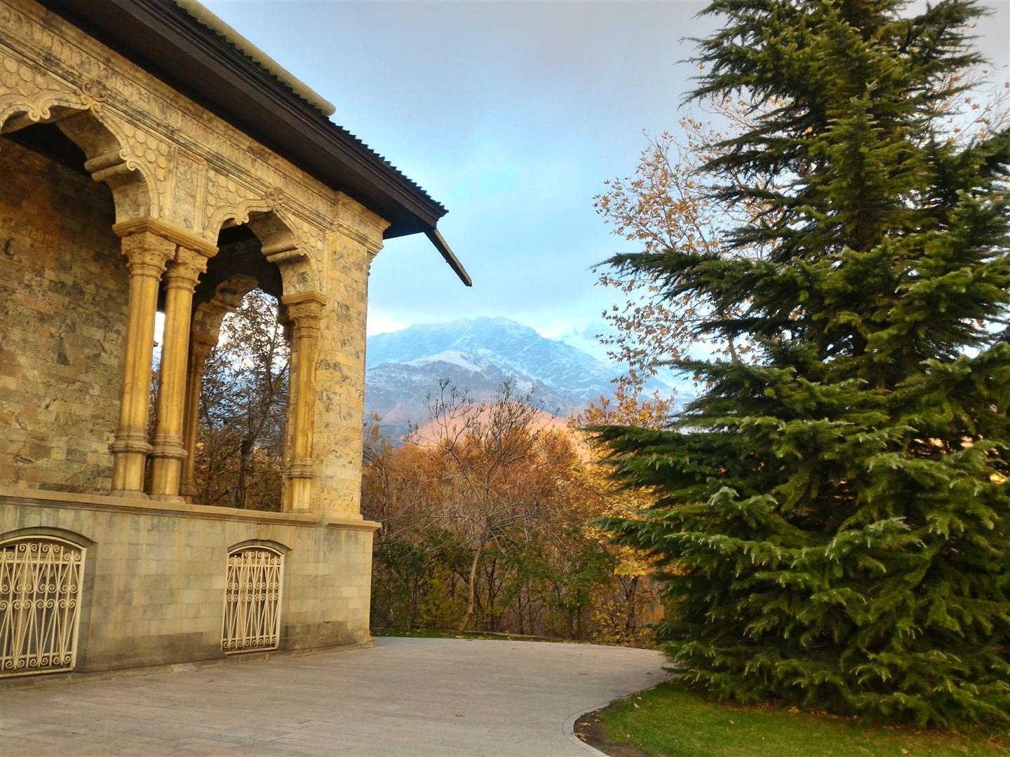 کاخ موزه سبز در روز 27 اسفند تعطیل است