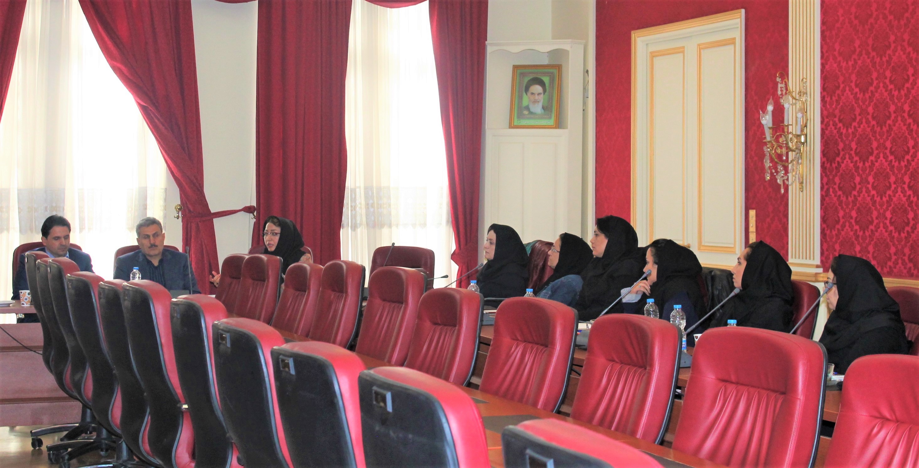در هفته دوم آبان ماه سال جاری ،دومین جلسه شفاف‌سازی حساب امنای اموال در سالن موزه ظروف مجموعه سعدآباد برگزار شد.