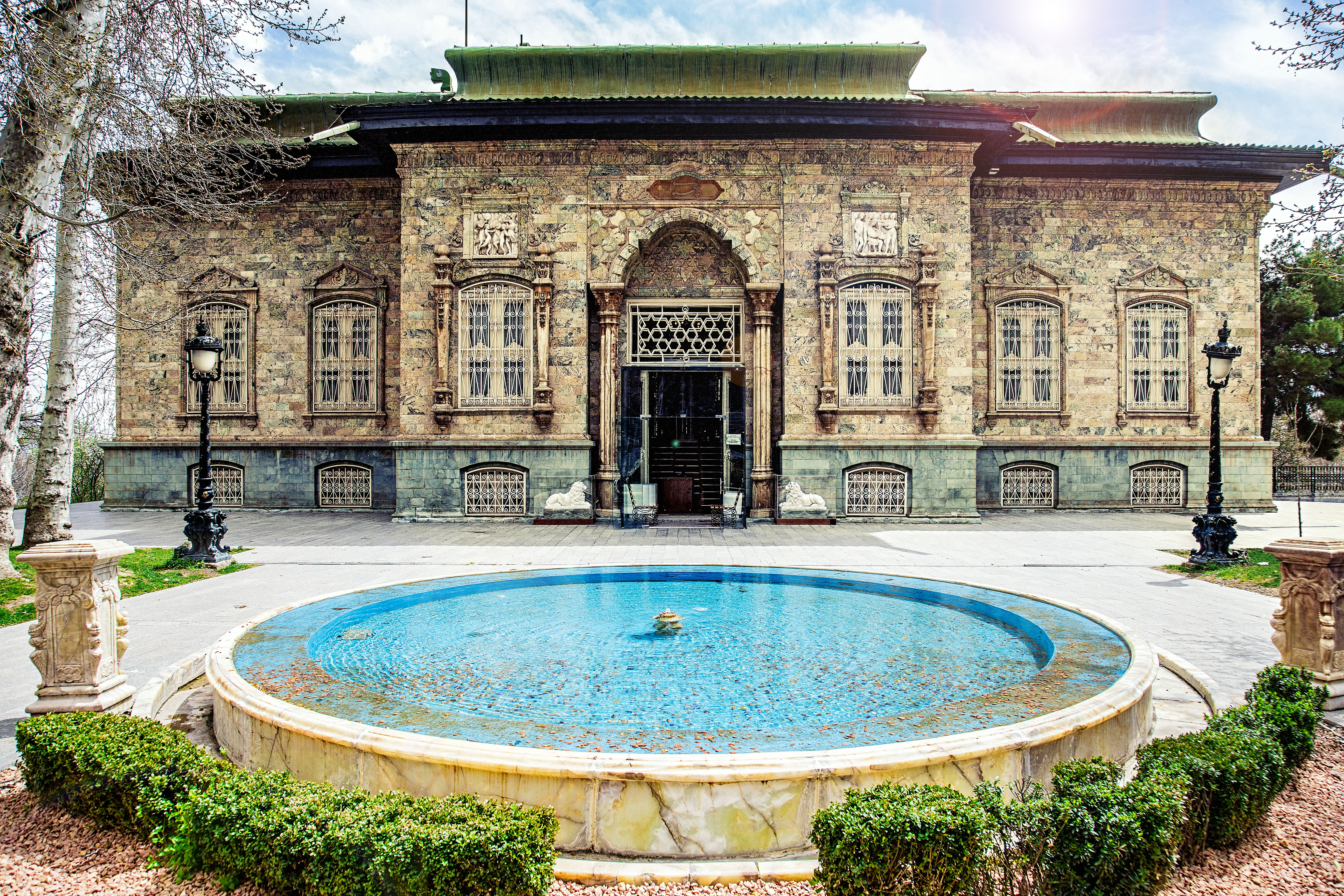 کاخ موزه سبز در روز یکشنبه تعطیل است