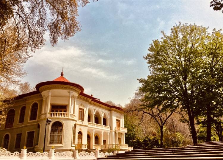 اجرای فرایند تحویل و تحول اموال فرهنگی تاریخی موزه پوشاک سلطنتی سعدآبادآغاز شد.