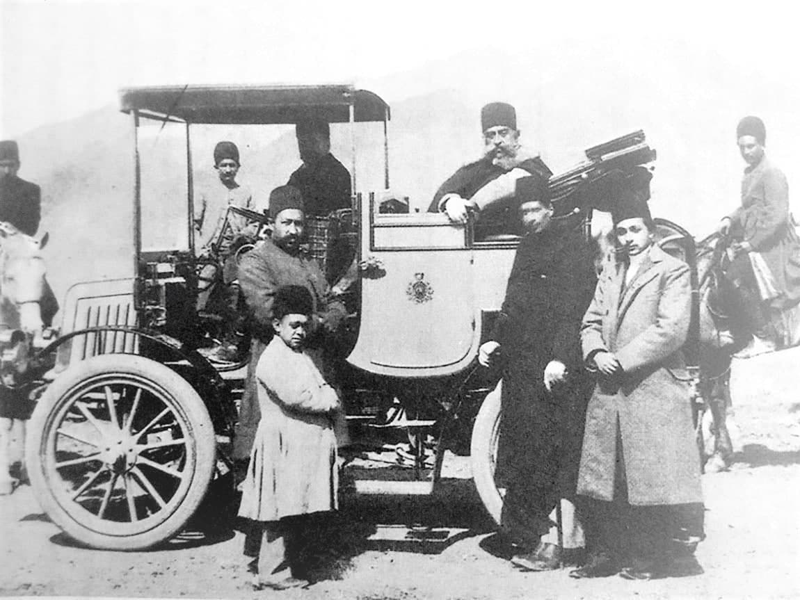 تاریخچه ورود اتومبیل به ایران /موزه اتومبیل های سلطنتی
