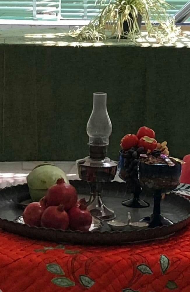 خوراکی های شب یلدا در برخی از اقوام مختلف ایران  موزه آشپزخانه سلطنتی تدوین :محبوبه ناهید نژاد