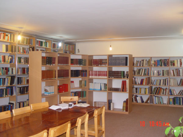 کتابخانه مرکزی مجموعه سعدآباد